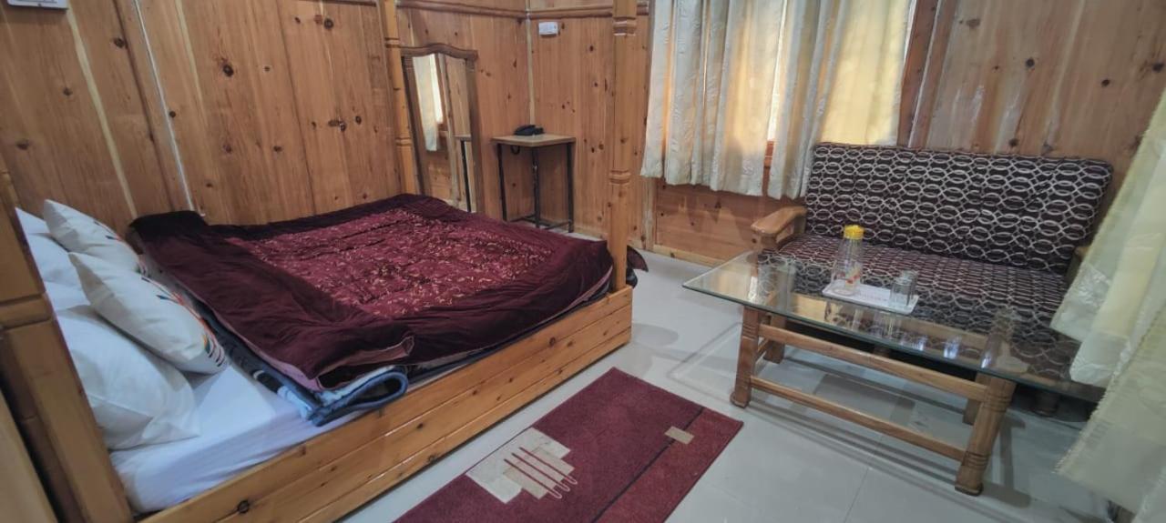 Kalindi Nature Resort Lakhamandal Myani Екстериор снимка